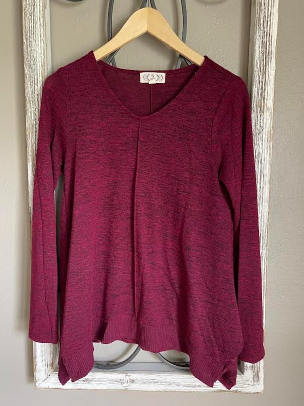 Pink Rose Maroon Burgundy Heathered Long Sleeve Top Asymmetrical Hem Size Small
